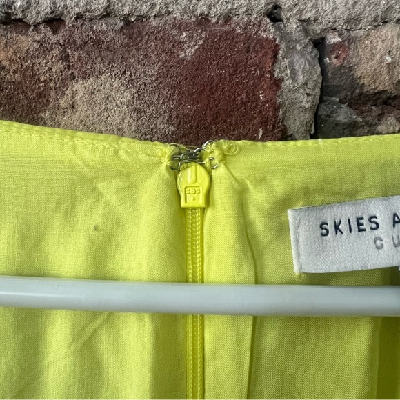 Skies Are Blue Neon Yellow Blouse - Picture 5 of 8